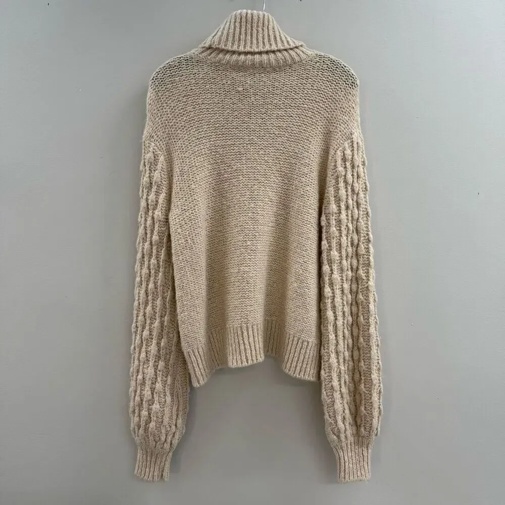 TOCCIN X RTR Popcorn Knit Sweater💜
